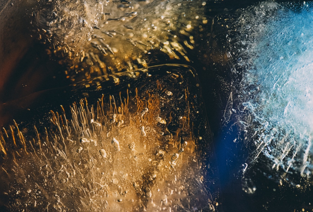 Temperature differences in the same matter.